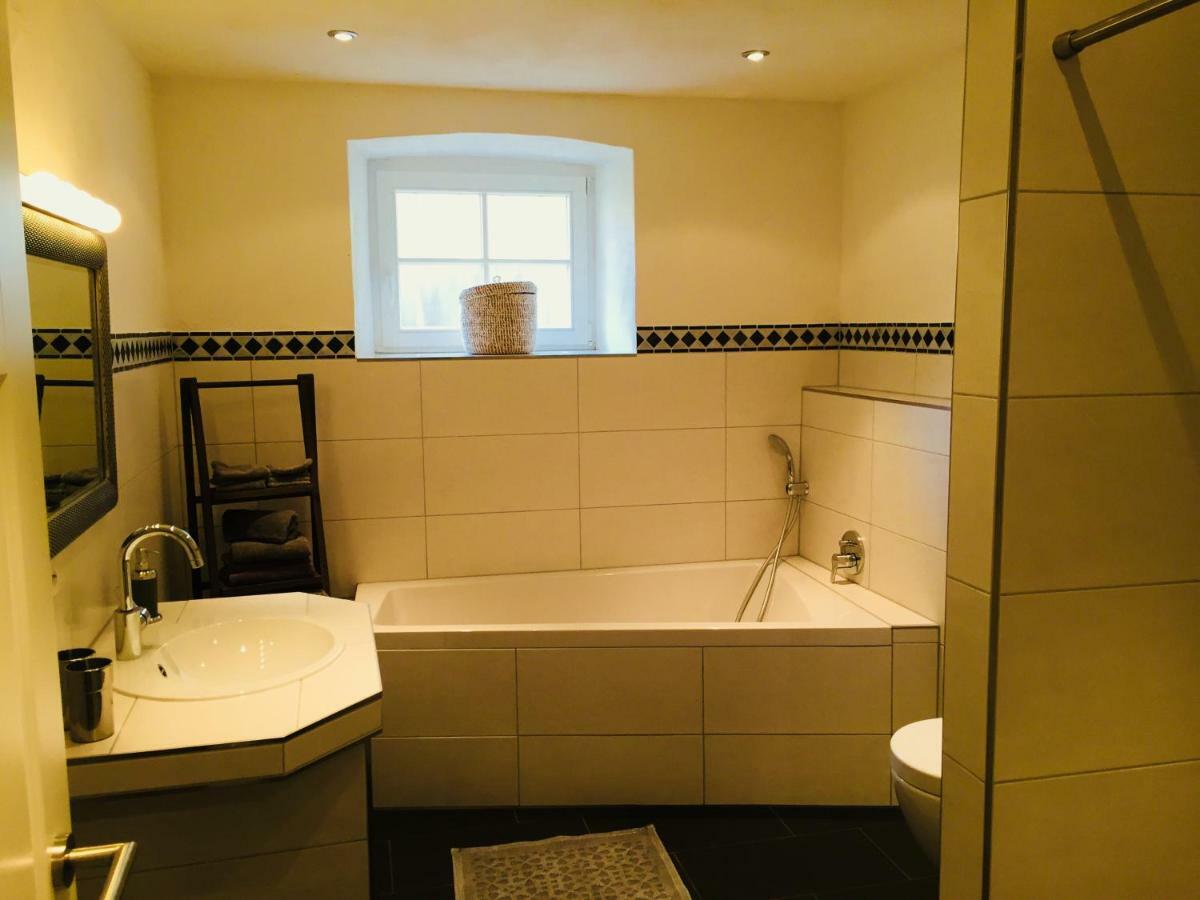Gaestehaus Craintaler Muehle B&B クレーグリンゲン エクステリア 写真